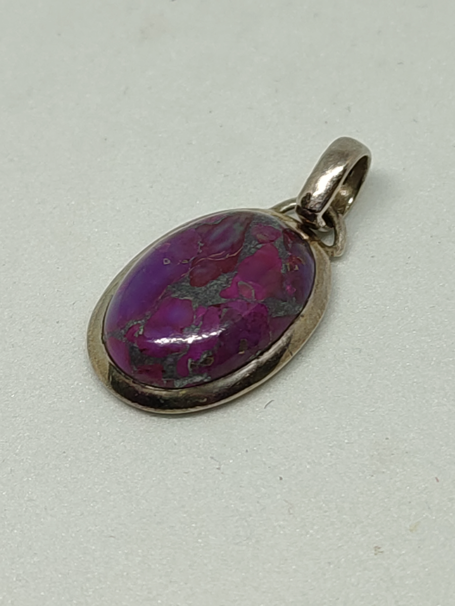 Silver Druzy Pendant.