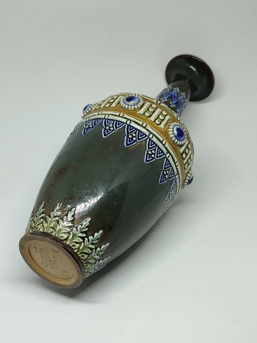 Explore our collection of Royal Doulton Lambethware! Stunning pieces from 1891-1956. Dive into history, appreciate intricate designs by artist Laura Gooderham. Shop now!