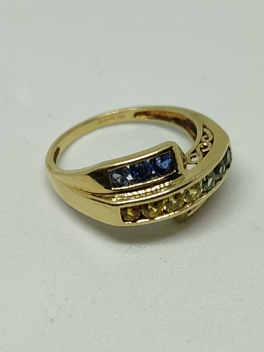 9ct Gold Multi Coloured Sapphire Ring.