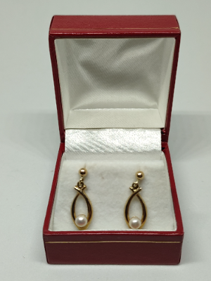 9ct Gold Cultured Pearl Earrings