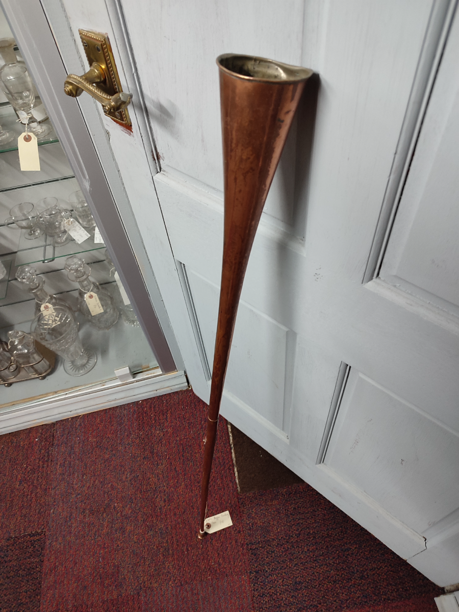 Discover our beautiful Victorian coaching horn collection. Rare & vintage items, meticulously restored. Shop now for the finest piece of history.