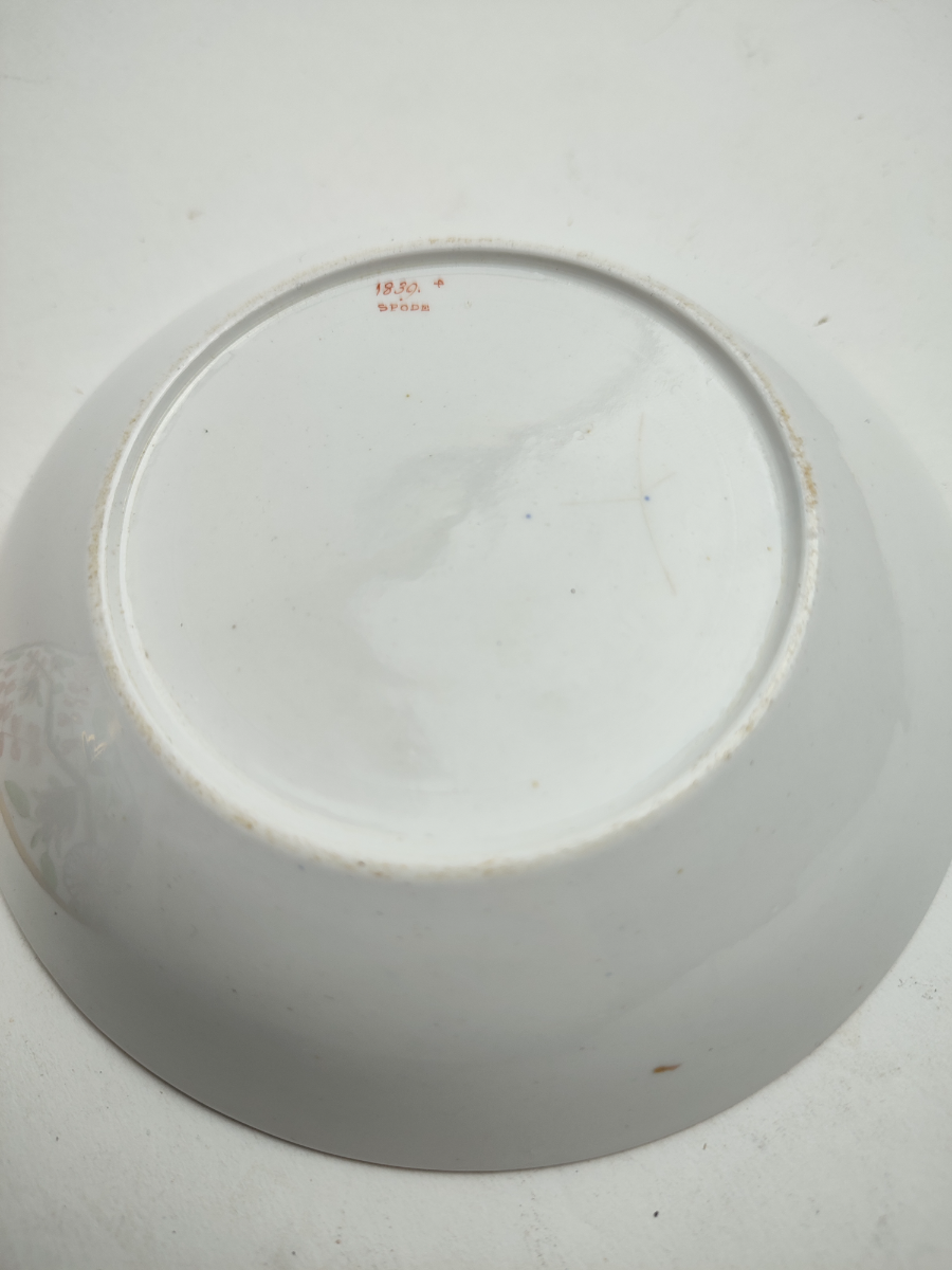 Discover our collection of Antique Spode cups with the classic Imari design. Shop now to own a piece of history from 1812 and enhance your ceramics collection.