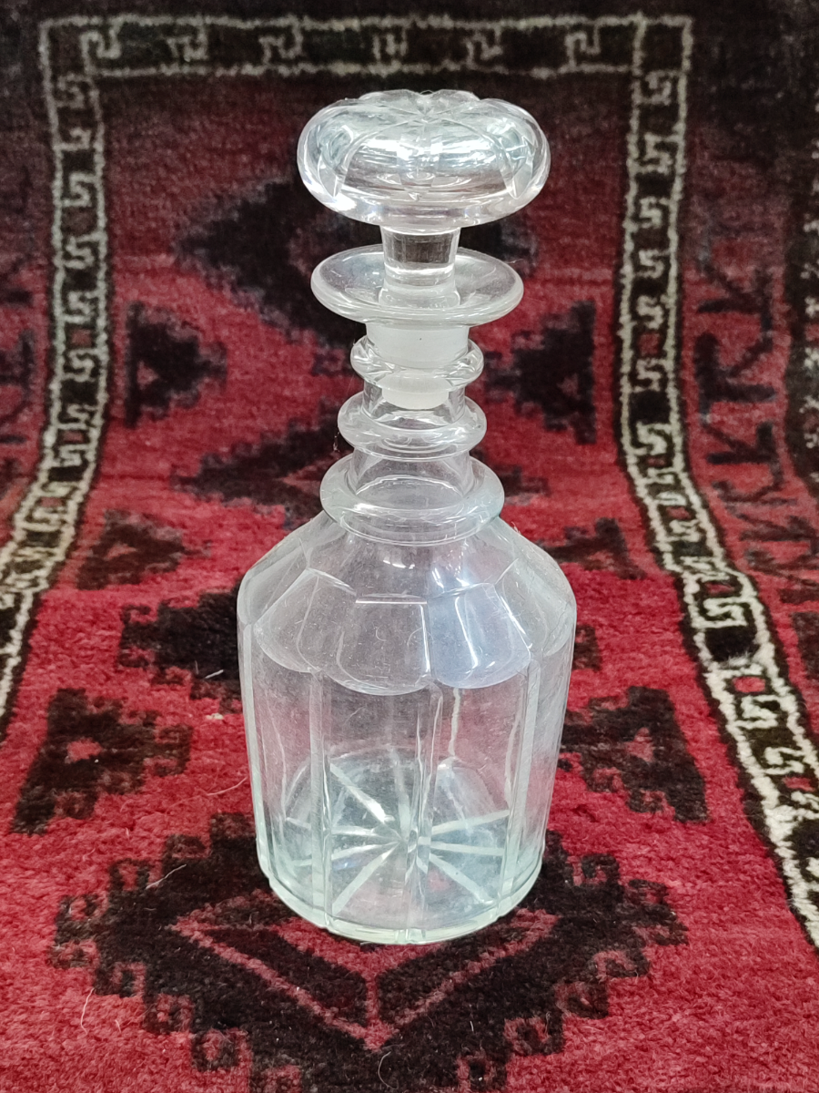 Discover our range of Regency Royal decanters, circa 1820-1830. Explore the exquisite detail, unique design and shop now for your perfect antique centerpiece.