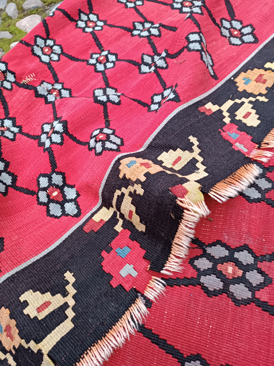 Large Kalim Rug