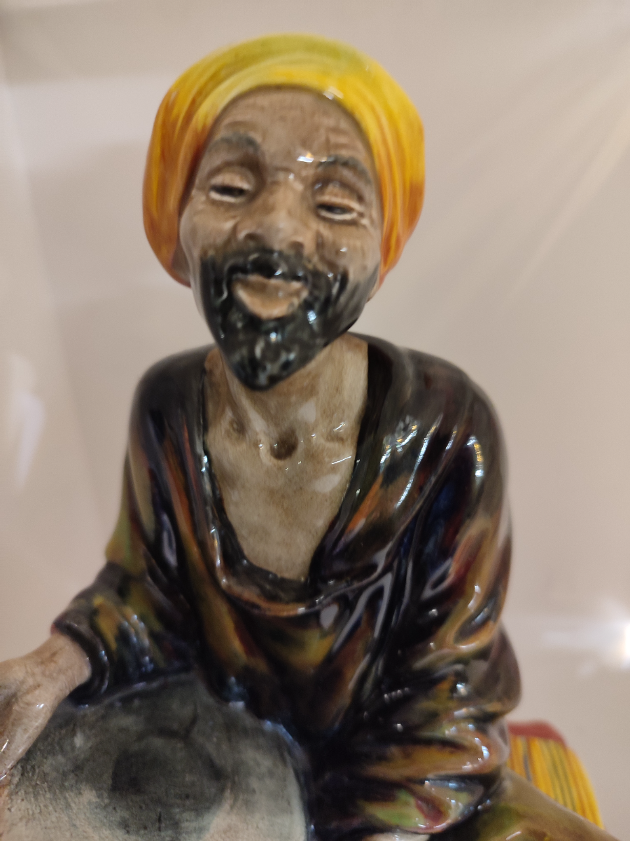 Discover the limited-edition Royal Doulton Mendicant HN 1365 figurine. Designed by Leslie Harradine between 1929 - 1969. In excellent condition and 22cm tall. Shop now.