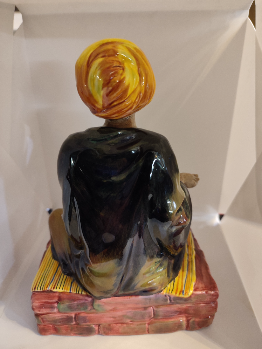 Discover the limited-edition Royal Doulton Mendicant HN 1365 figurine. Designed by Leslie Harradine between 1929 - 1969. In excellent condition and 22cm tall. Shop now.