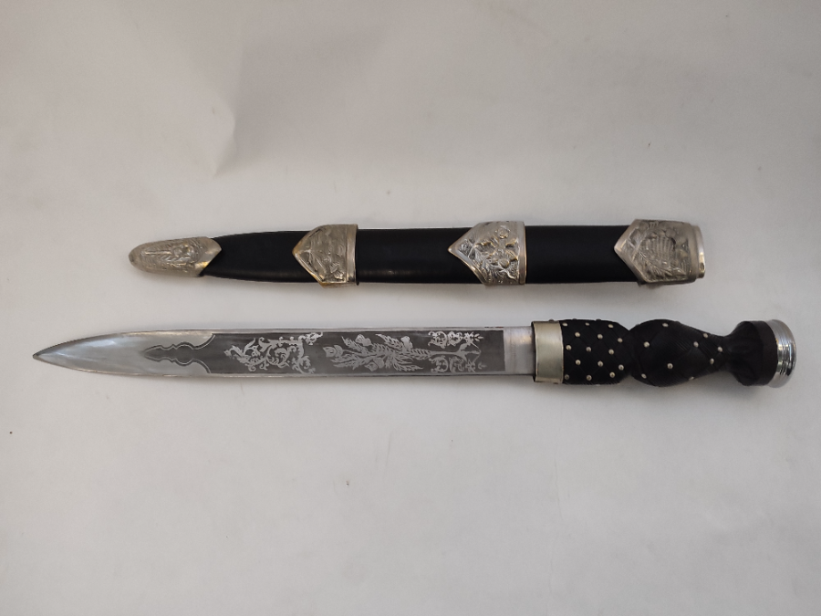 Scottish Regimental Dirk Dagger