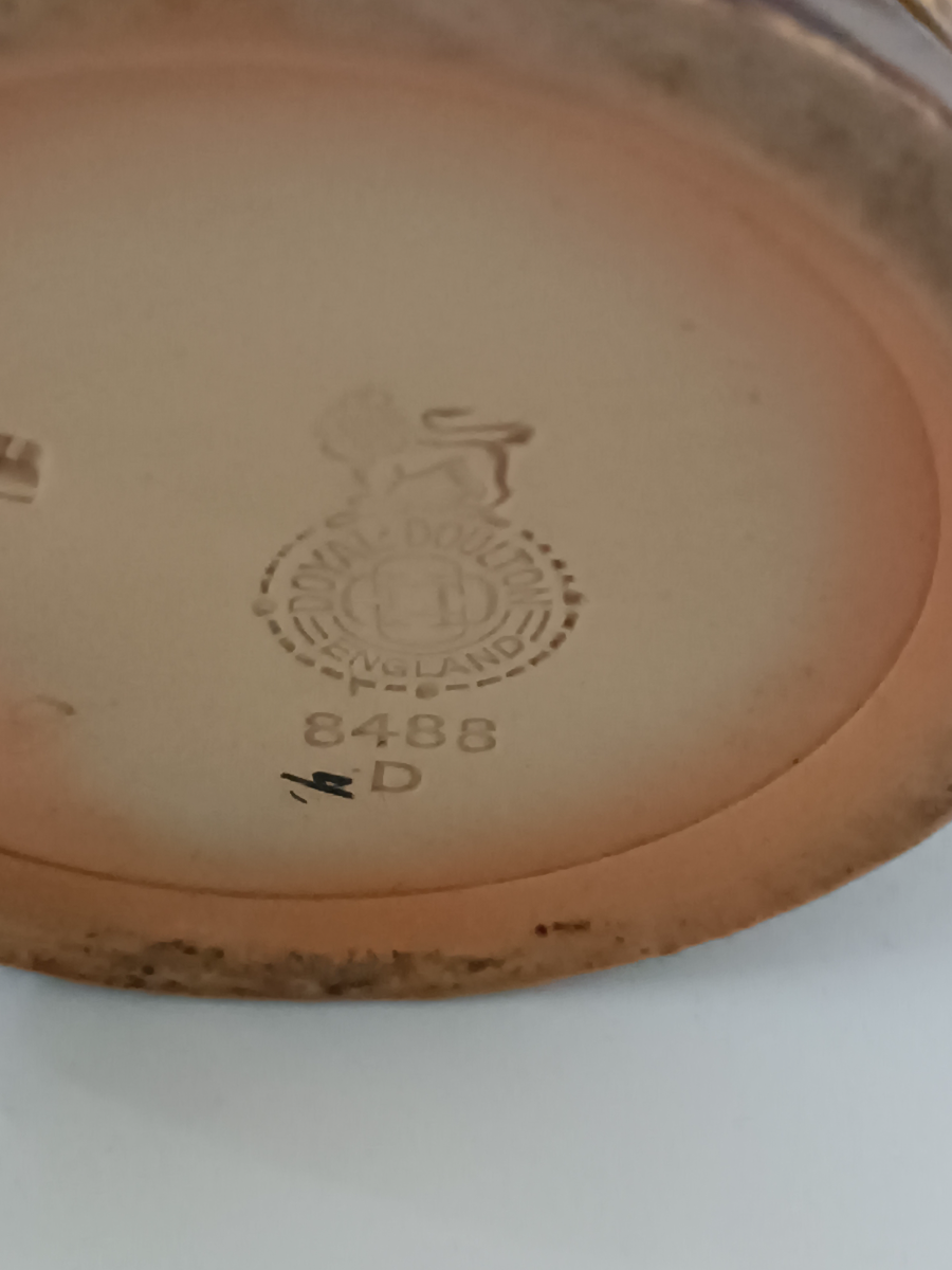 Royal Doulton Lambeth Slater Patent Vase