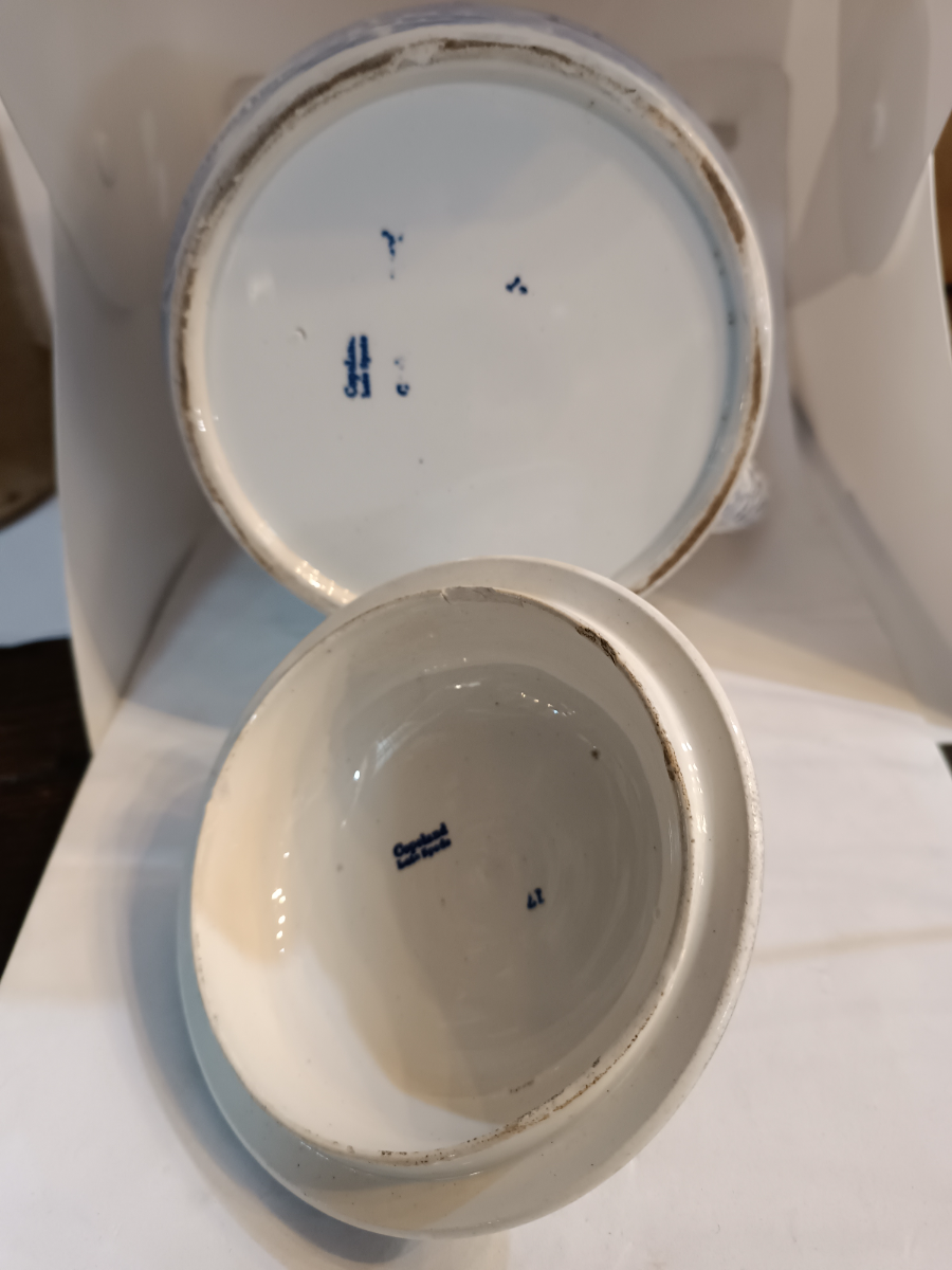 Discover our range of rare antique Copeland Spode teapots. Dated circa 1890, in great condition and perfect for collectors. Shop now!