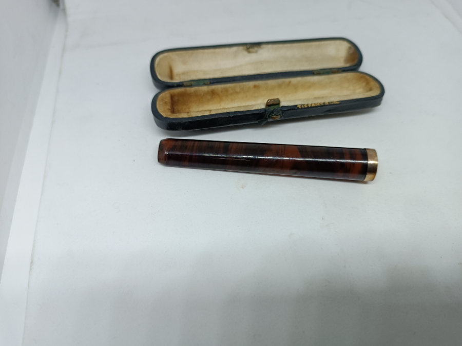 Mid 20th Century Cigarette Holder And Original Case By Tiffany & Co.