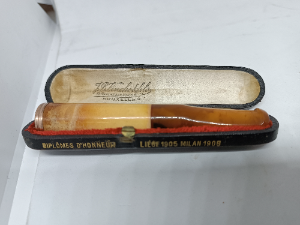 Mid 20th Century Amber And Yellow Metal Cheroot Holder