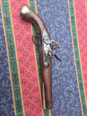 Discover our Tower Late Pattern Light Dragoons Flintlock Pistol. In untouched condition with a good working action and King's Proof Mark. Shop now!