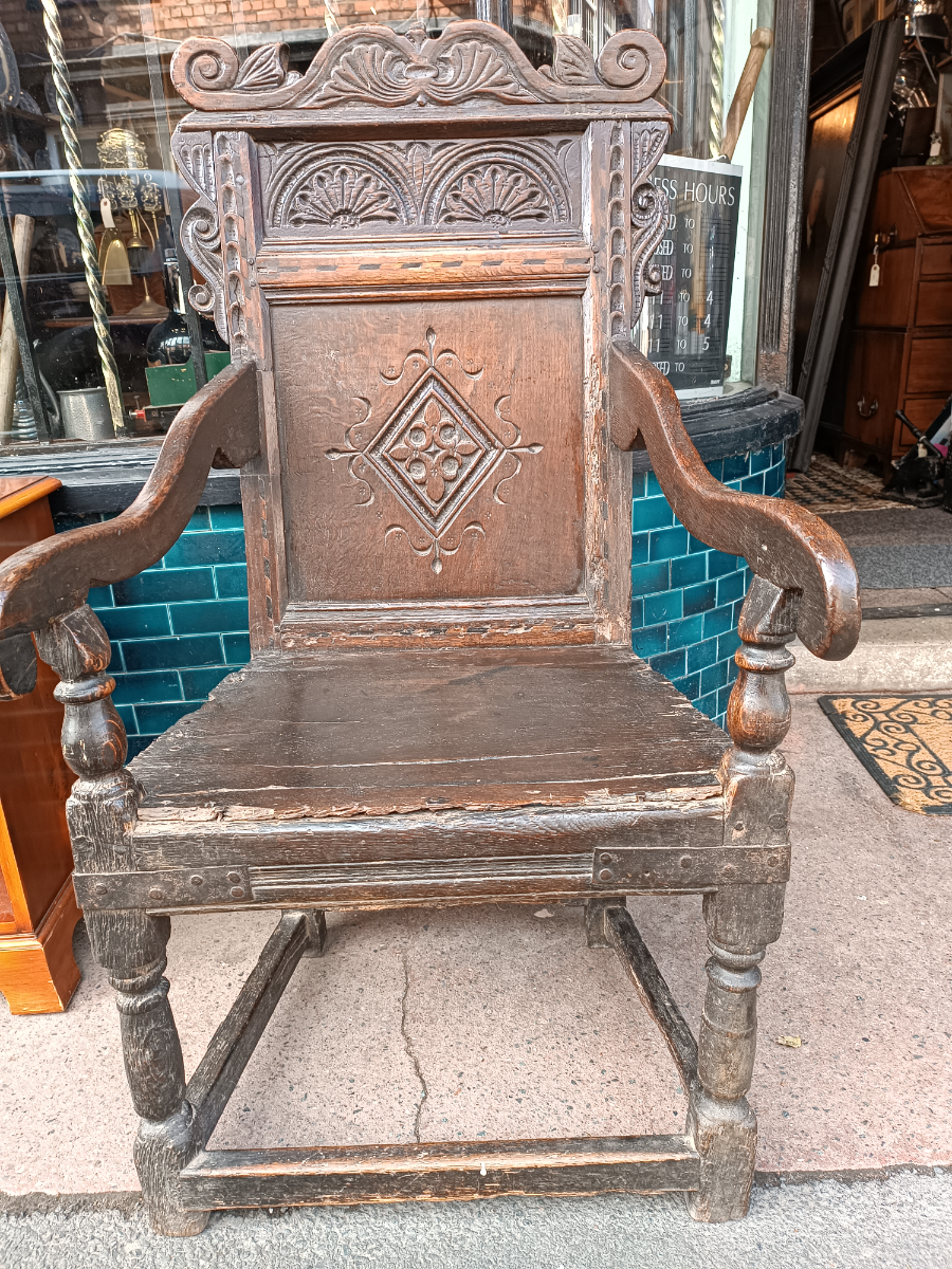 uploads/17th-Century-Oak-Wainscot-Armchair-Leeds-Area-21671248a524fe3aws.jpg
