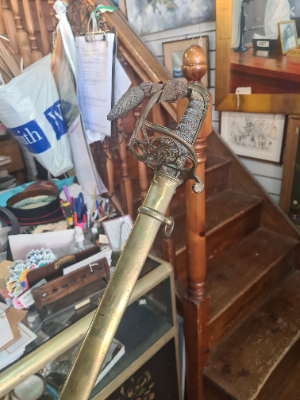 Discover our 1822 Pattern Infantry staff officers sword in fair condition, without engravings. Dive into military history, shop now!