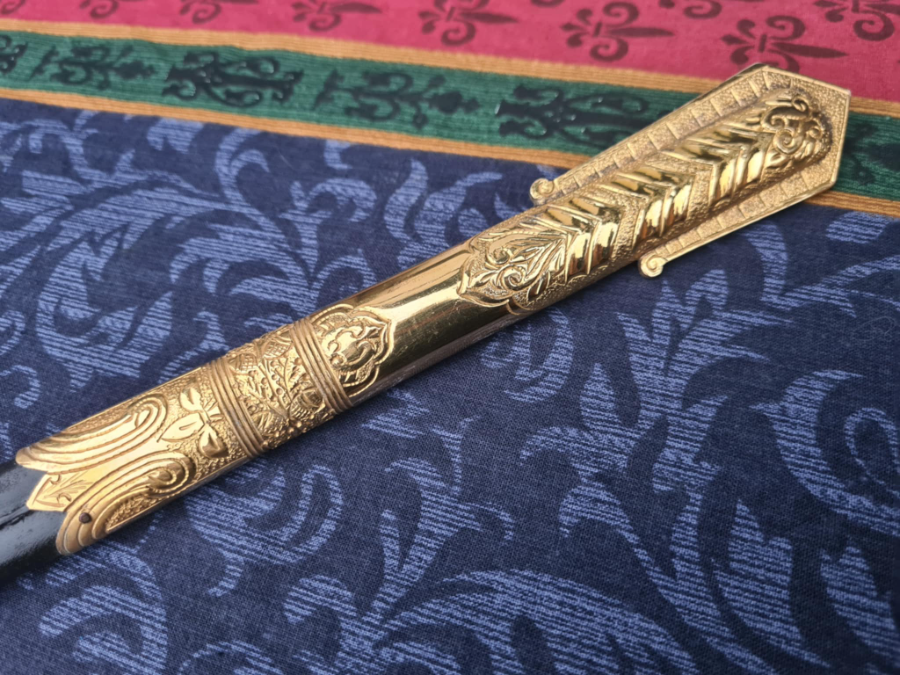 Explore our collection of naval swords, featuring an 1827 flag officers sword by Gieves. Experience the history of Rear Admiral W. K. Weston documented alongside. Don't wait, uncover now.