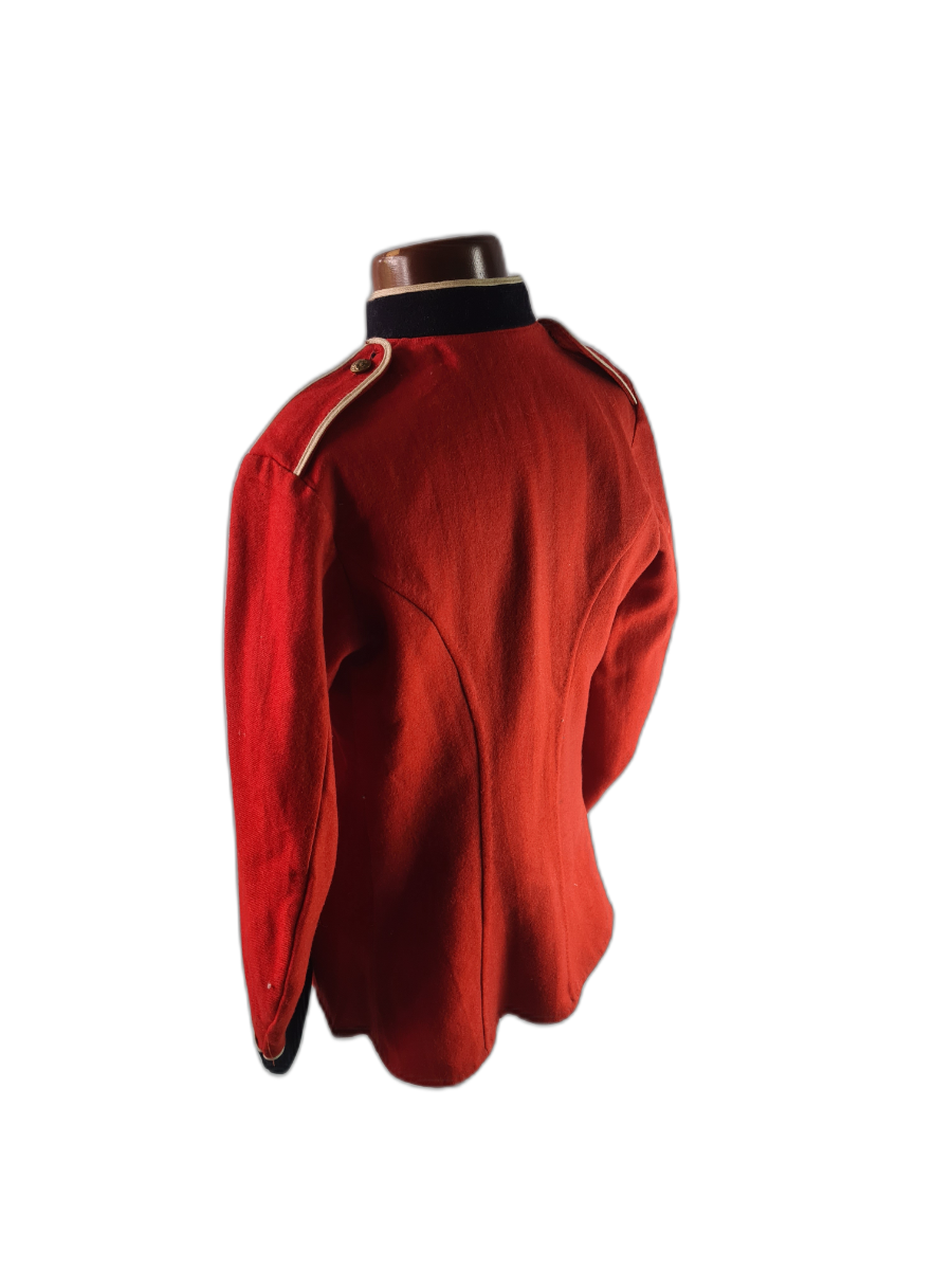 Discover our 1912 2nd Bn Royal Warwickshire Regiment other ranks frock in pristine condition. Own a piece of history today!