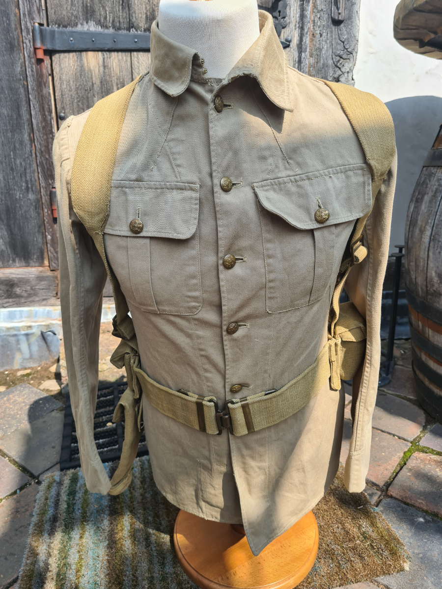 Discover original 1940 dated M.E.C officers webbing with essential accessories. Owned by Capt Hesketh. Order now for this piece of history!
