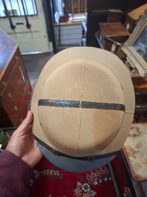 Discover our collection of 1940's/50's tropical sun helmets made in India. Unleash your vintage style - click to shop now!