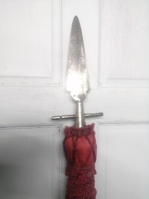 Discover our selection of 19th century pontoons. At a size of 180cm, they're perfect for vintage boat enthusiasts. Shop now for the perfect marine addition!