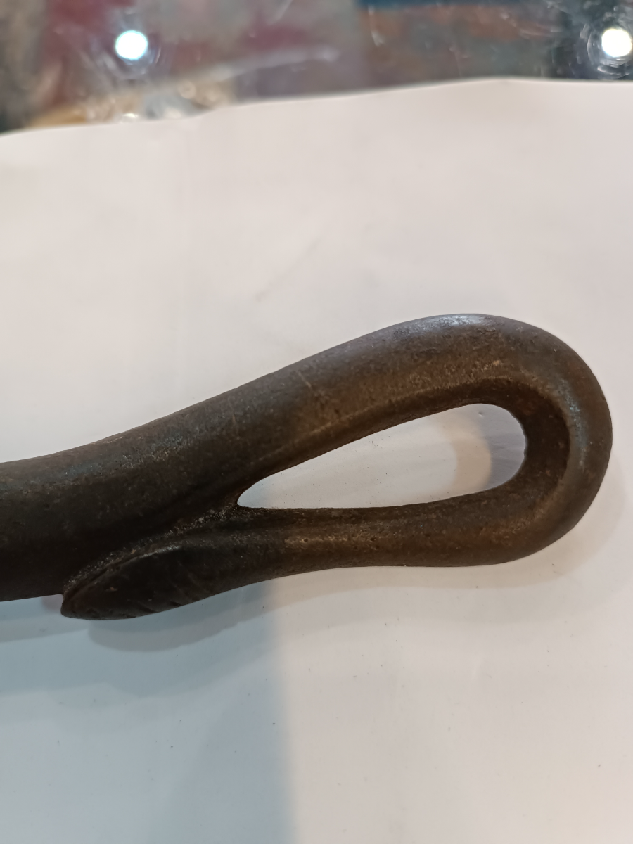 Discover our unique bully beef cast iron can opener from 1865-1938. No visible markings, 18cm long. Shop our collection now for this piece of history.