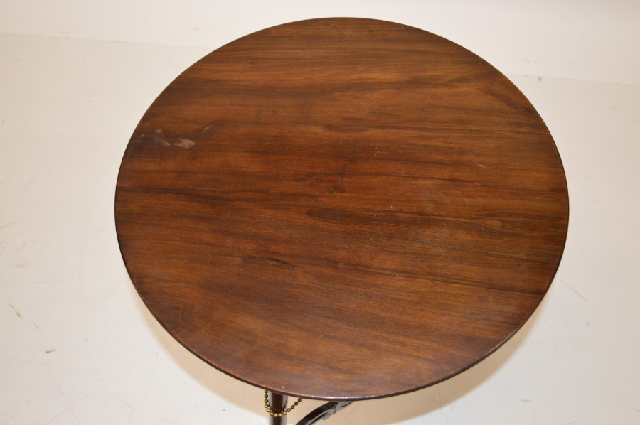 Explore our collection of 20th century mahogany occasional tables! Discover the elegant features like detailed fretwork, gilded lion masks and more. Don't miss out, shop now!