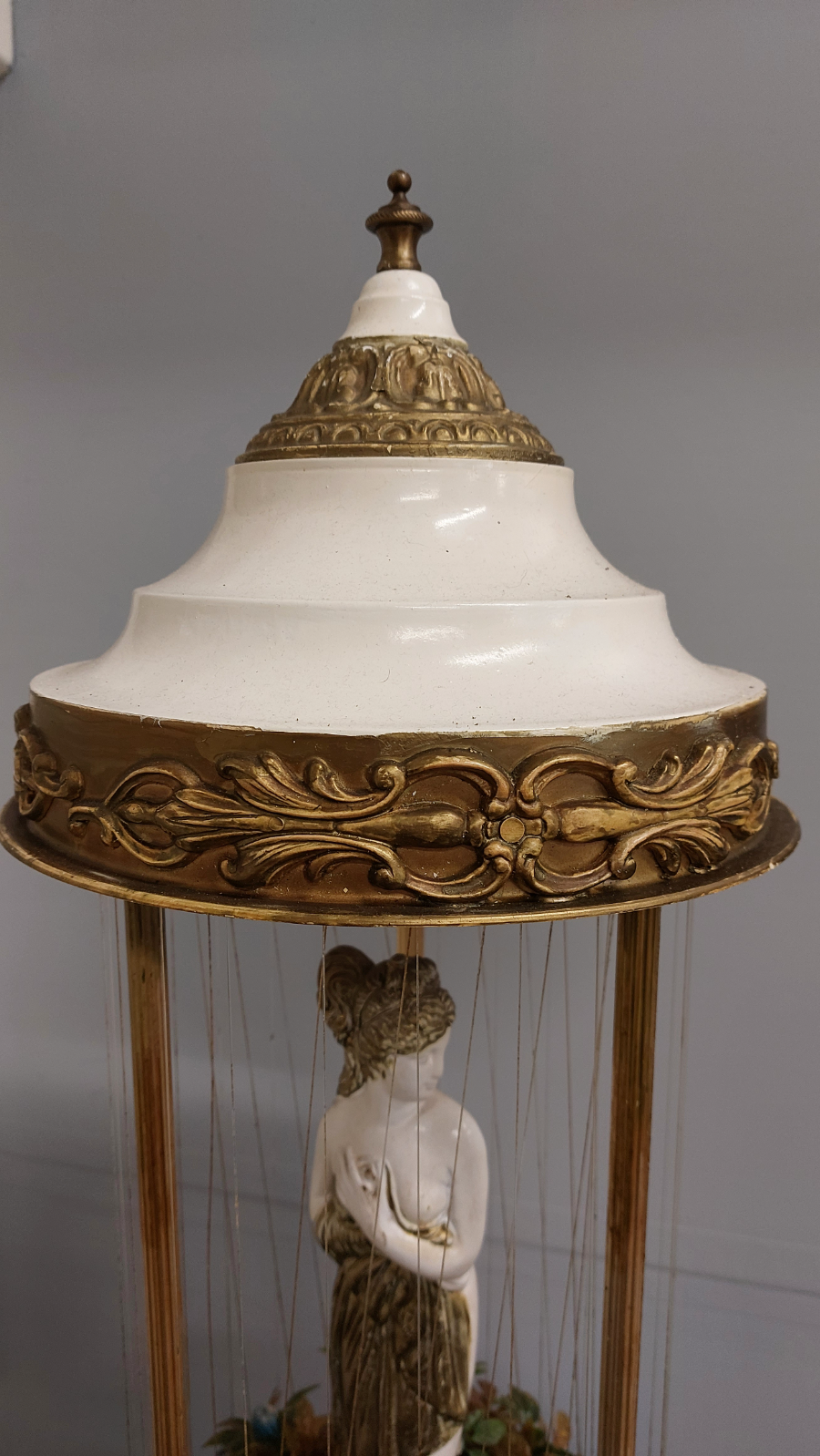 Goddess Oil Rain Lamp