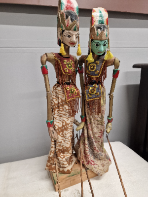 A Pair Of Vintage Indonesian Wayang Kulit Shadow Rod Puppets