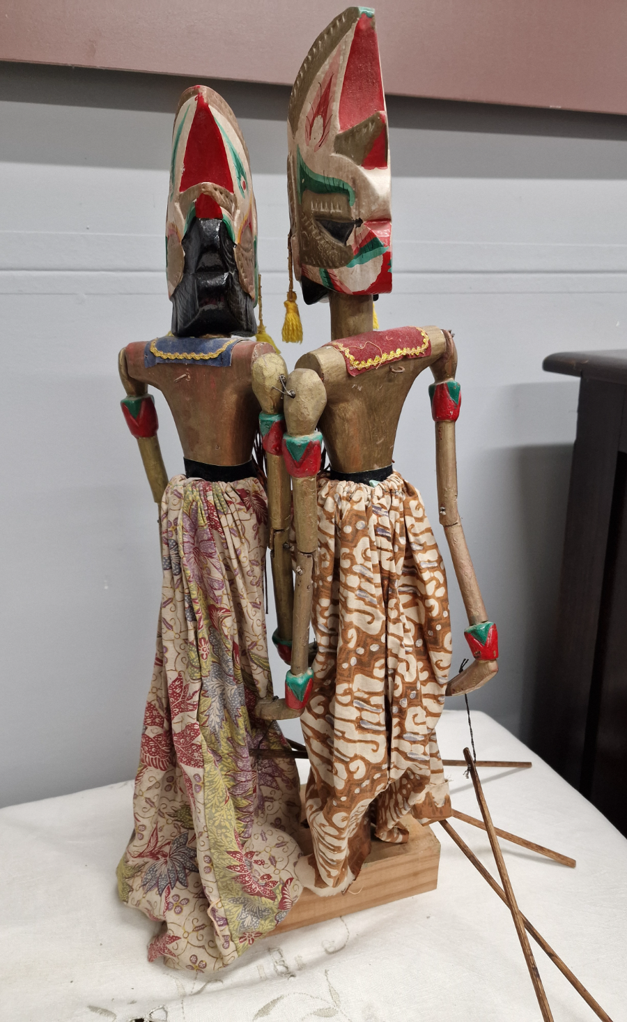 A Pair Of Vintage Indonesian Wayang Kulit Shadow Rod Puppets