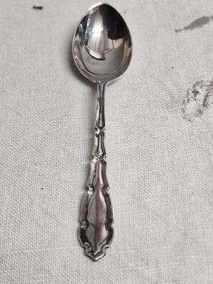 Robert Pringle Silver Hallmarked Boxed Sugar Spoons And Sugar Nips