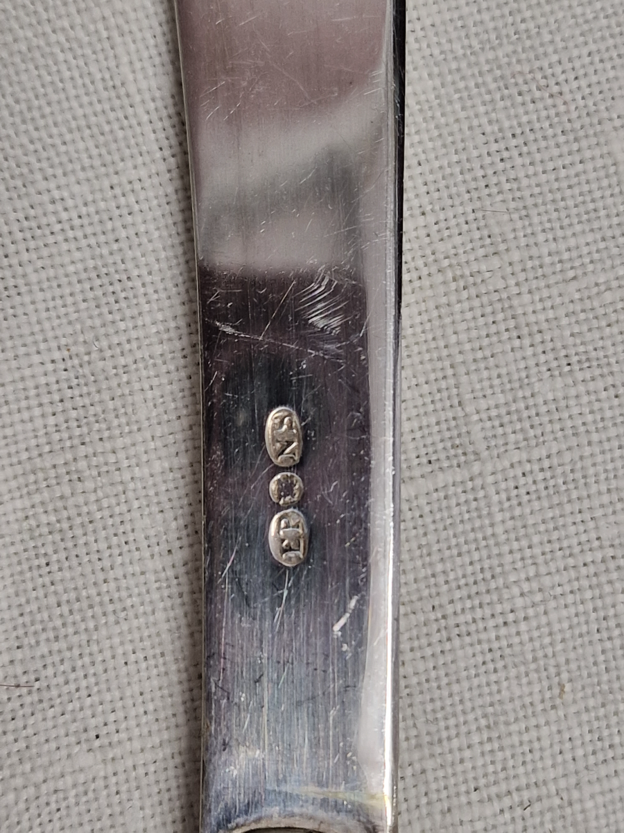 Set Of 6 Vintage Cutlery Butter Knives Red Handles