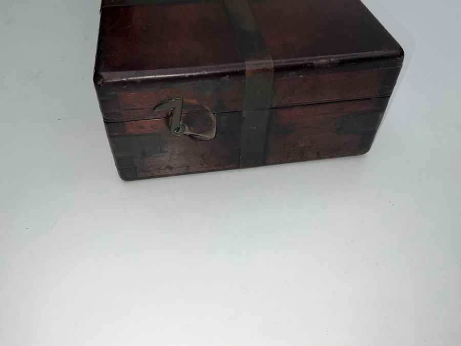 Guns Mahogany Brass Bound Fitted Case