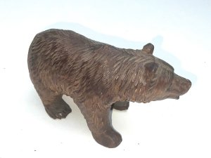 Beautiful carved lovely glass eyed just a fantastic bear, offering free delivery worldwide reference sb. Tel: we accept online payments for all our items listed: bank transfer cash on collection personal cheques or if wishing over the phone using your debit or credit cards, also doing layby payments plan, or email giving your address details & contact number and we shall send you your items invoice to make