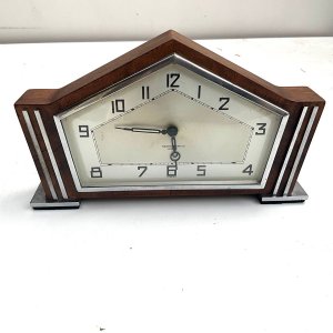 Bravingtons Ltd Of London Art Deco 8 Day Clock