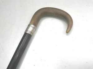 Quality walking stick silver hallmarked collar for london 1929 which has total length of 90 cm and from steels tip to top of handle being 86 cm the horns handle length is 12 cm across diameter of rosewood stick from silver collar is 2 cm tapering down to ferule 18 mm, offering to uk reference lc93, we accept online payments for all our items listed: bank transfer cash on collection personal cheques or if wishing over the phone using your debit or credit cards, or email giving your address details & contact number and we shall send you your items invoice to make payment. Send your request to