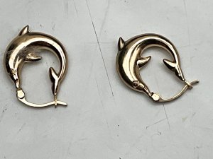 Earrings  9ct Gold Shaped As Dolphins