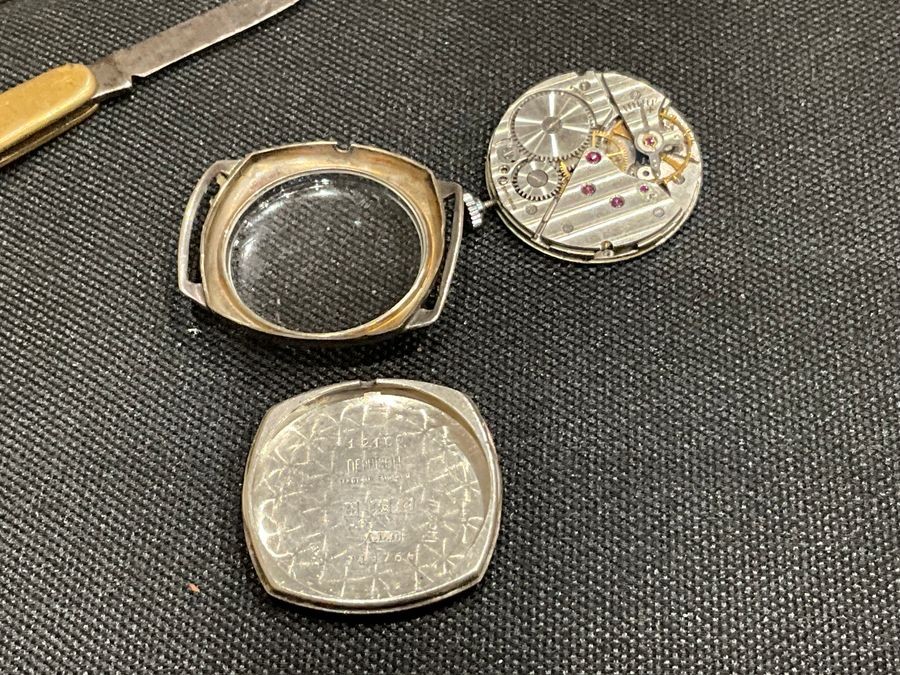 Goldsmiths & Silversmiths Mans Silver Wristwatch