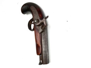 Circa 1850 condition very good action working as it should length 22 cm height 12 cm depth 5 cm bore 10 cm,