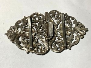 Hallmarked for london 1936 overall condition excellent, weighing 44 grams,