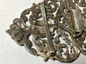 Hallmarked for london 1936 overall condition excellent, weighing 44 grams,