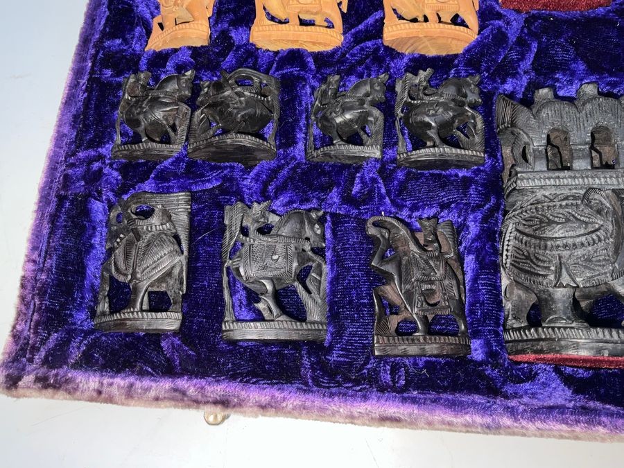 Chess Set Carved Figures Boxed