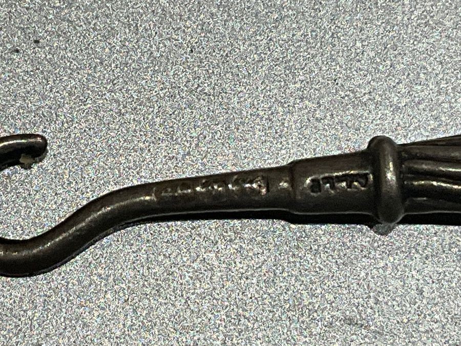 Button Hook Silver Birmingham 1918