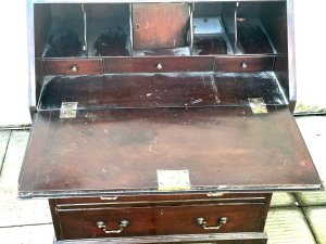 Solid mahogany nicely fitted out small sized ideal restoration project, delivery to be arranged reference dmels tel: we accept online payments for all our items listed: bank transfer cash on collection or if wishing over the phone using your debit or credit cards, also doing layby payments plan, or email giving your address details & contact number and we shall send you your items invoice to make
