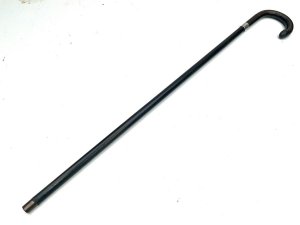 Crook handled hardwood stick, the plain silver collars hallmarked for london 1943, overall condition is very good, having the total length of 89 cm across the crook handle being 12 cm, diameter of stick from handles 2.5 cm tapering down to the ferrule 2 cm, from the high tensioned blades tip to top of handle is 82 cm, all fittings are firm and sticks exceptionally strong,
