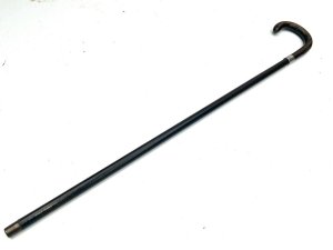 Crook handled hardwood stick, the plain silver collars hallmarked for london 1943, overall condition is very good, having the total length of 89 cm across the crook handle being 12 cm, diameter of stick from handles 2.5 cm tapering down to the ferrule 2 cm, from the high tensioned blades tip to top of handle is 82 cm, all fittings are firm and sticks exceptionally strong,
