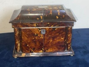 Good quality and shaped caddy, note the four columns to each side quite rare, circa 1750’s, not perfect but almost, sizes are as follows, length 19 cm height 15 cm depth being 12 cm, all measurements to the nearest centimetre, offering free delivery uk on this most desirable caddy, reference bbs tel: we accept online payments for all our items listed: bank transfer cash on collection personal cheques or if wishing over the phone using your debit or credit cards, also doing layby payments plan, or email giving your address details & contact number and we shall send you your items invoice to make