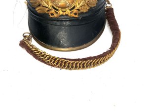 This helmet is in excellent condition and complete, 19th century cavalry sizes are height 28 cm length 18 cm depth 27 cm,