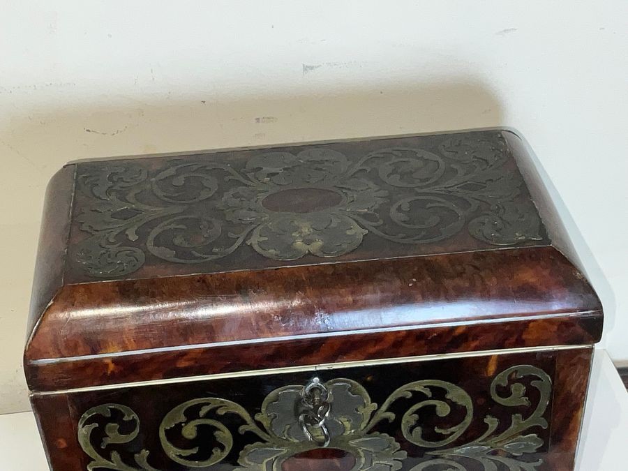 Tortoise Shell & Buelle Tea Caddy