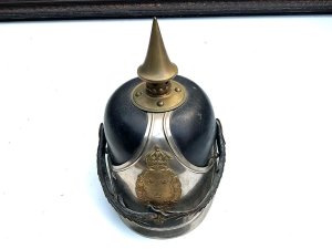 In good condition these helmets are highly sought after by militaria collectors. Original model 1881 examples from the royal dragoons have been listed for approximately $3,738 (€3,165) on antique markets.height 29 cm length 18 cm depth of 26 cm, offering free delivery worldwide reference bbs. Tel: we accept online payments for all our items listed: bank transfer cash on collection or if wishing over the phone using your debit or credit cards, also doing layby payments plan, or email giving your address details & contact number and we shall send you your items invoice to make