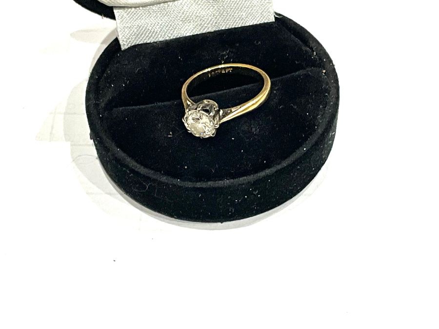 Solitaire Diamond 18ct Ring.