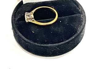 Sized j-k ring 18 carat gold and platinum, the diamond being natural has an incursion as most have, the diamond size is approximately 1 carat, old cut brilliant white, comes in its own presentation box, offering free delivery worldwide reference cc. Tel: we accept online payments for all our items listed: bank transfer cash on collection or if wishing over the phone using your debit or credit cards, also doing layby payments plan, or email giving your address details & contact number and we shall send you your items invoice to make
